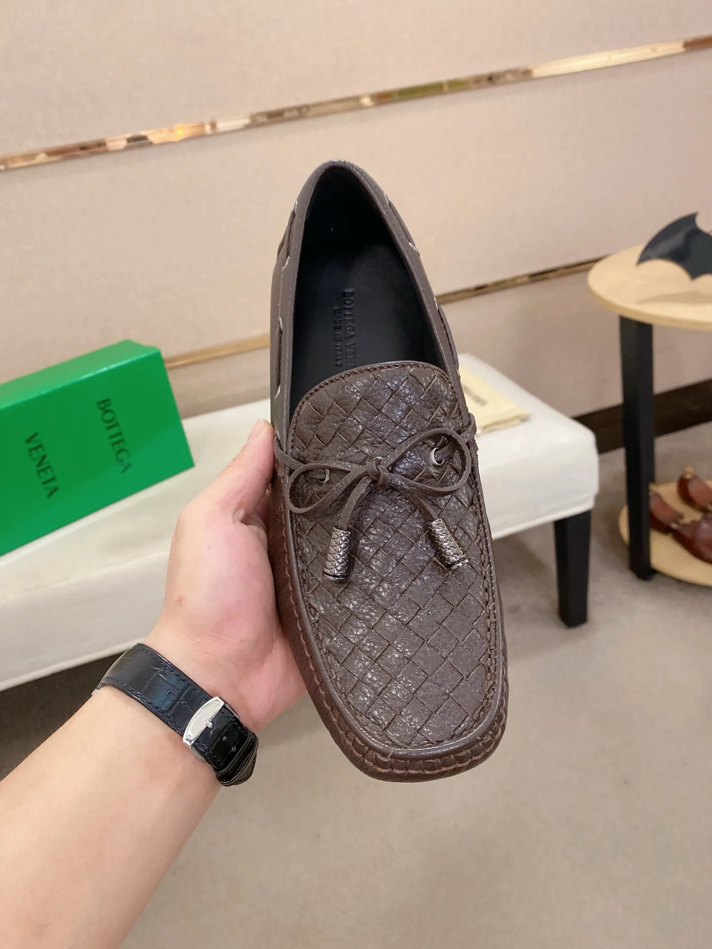 Men's shoes 💰 400💰 (Niu Li + Niu Pad) [BV] latest hot style‼ ️Casual men's shoes, uppers imported deer pattern first-layer cowhide ➕Full imported cowhide lining✔️Exquisite workmanship, excellent foot feel, special rubber soles✔️, cool and fashionable, the latest fashion, fashionable outsole, hurry up. Code number: 38-44 (can be customized to 37.45, non-refundable)